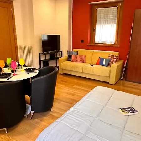 Full Color With Japanese Futon Bed And Terrace Lägenhet *