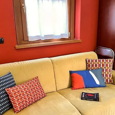Apartamento Full Color With Japanese Futon Bed And Terrace Perúgia